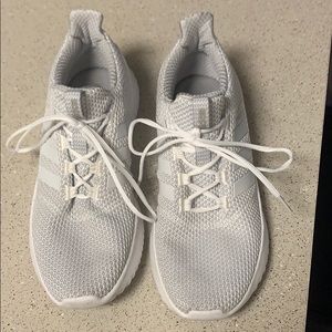 Men’s 10 Adidas Cloudfoam Shoes